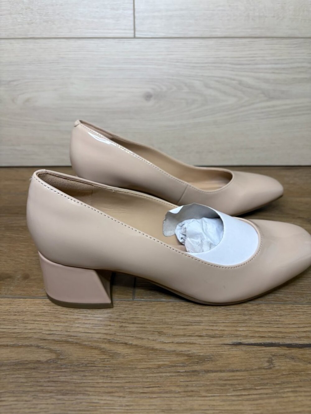 Easy Spirit Marelyn Light Natural Nude Block Heel Pumps Size 6.5M